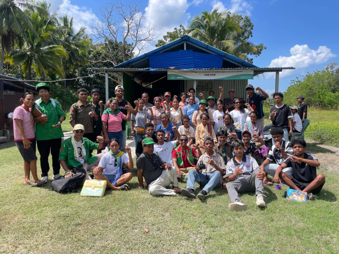 Estudante IEFS Hala’o Study Tour Agroekolojia Ba Covalima 